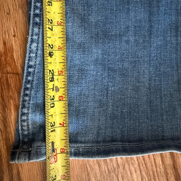 White House Black Market High-Rise Novelty Pocket Bootcut Jean Size 6 - Picture 14 of 15
